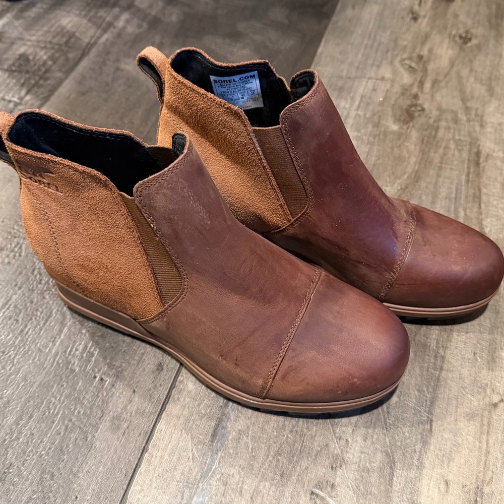 Sorel Tan and Brown Wedge Ankle Booties Size 9